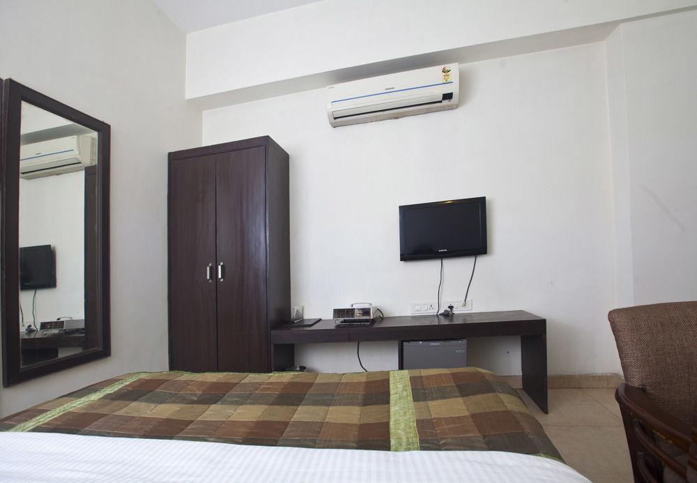 Oyo Rooms Rajiv Chowk Gurgaon Exterior photo